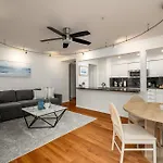 La Jolla Seaside Dream W Private Patio & Jacuzzi